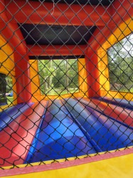 20250613 092410 1750034176 Module Bounce House